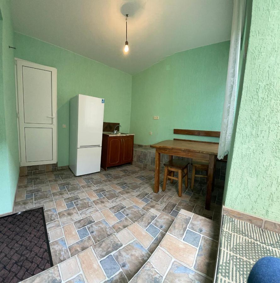 غاغرا Guesthouse On Sovhoznaya 18 المظهر الخارجي الصورة