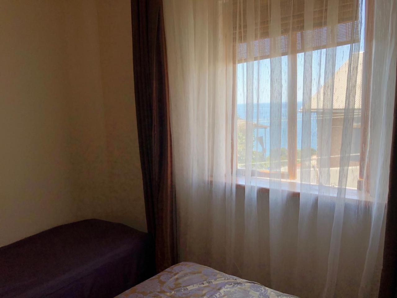غاغرا Guesthouse On Sovhoznaya 18 المظهر الخارجي الصورة
