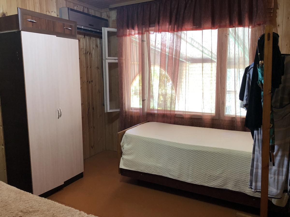 غاغرا Guesthouse On Sovhoznaya 18 المظهر الخارجي الصورة